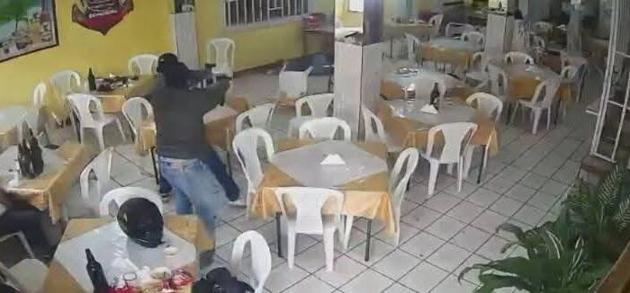 Ataque armado en cevichería deja seis muertos en zona 6 capitalina