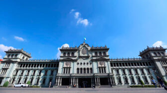 Ejecutivo llama a órganos judiciales a resolver inconformidades en elección de rector de la USAC