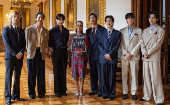 Miles de fans reciben a BTS en el Zócalo de Ciudad de México junto a Claudia Sheinbaum