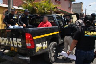 Capturan a tres presuntos responsables de ataque armado en la zona 6