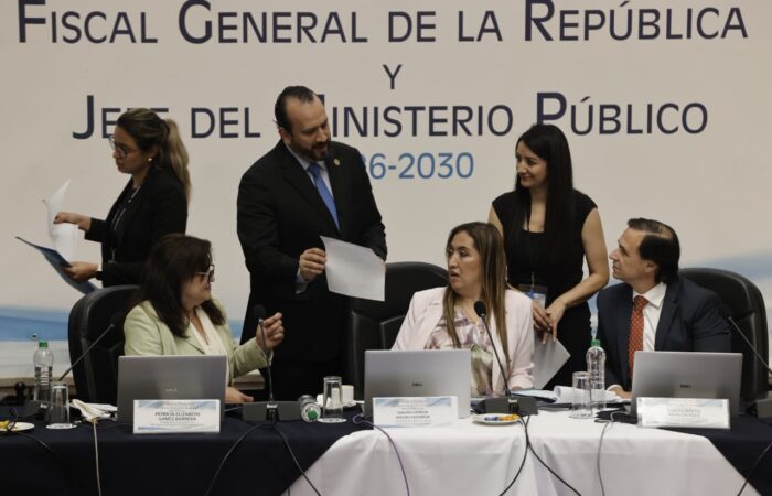Sin impugnaciones: Comisión de Postulación notifica a Bernardo Arévalo