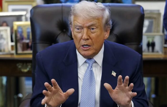 Trump amenaza con “borrar de la faz de la Tierra” a Irán si ataca buques de EE. UU.