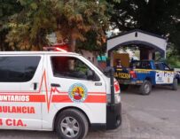 Lo dejaron frente al cementerio… y con un mensaje que inquieta