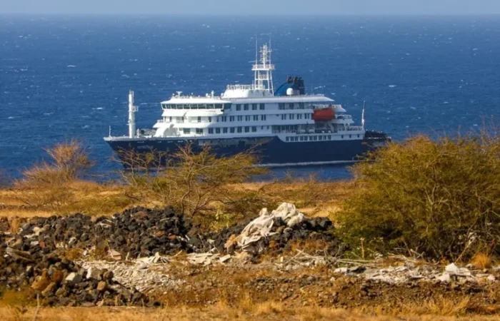 Evacuarán a tres pasajeros graves por brote de hantavirus en crucero