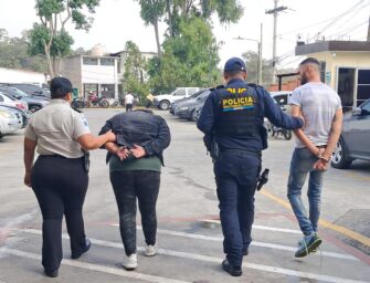 Capturan a presuntos asaltabuses tras operativo en Mixco