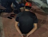 Triple captura tras asalto: escondían pistola en compartimiento secreto del vehículo
