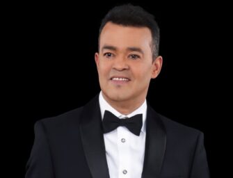 Fallece el cantante dominicano Álex Bueno a los 62 años