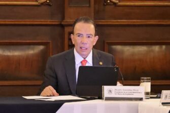 Descensos del crudo abrirían alivio en costos de combustibles