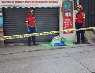 Hallan cadáver envuelto en sábanas en la zona 11 de Mixco