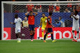 España tropieza en su debut mundialista y empata sin goles ante Cabo Verde