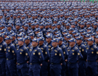 Gobierno establece sueldo de Q8 mil 634 para agentes de la PNC