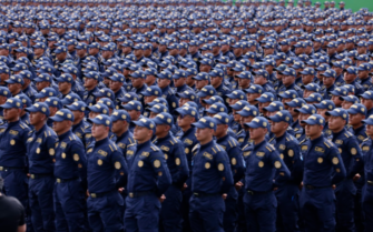 Gobierno establece sueldo de Q8 mil 634 para agentes de la PNC