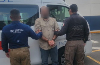 Trasladan desde México a hombre requerido por asesinato en Chiquimula