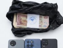 Detenidos dos criminales: Exigían Q30 mil a víctima por derecho de vivir en su propia casa