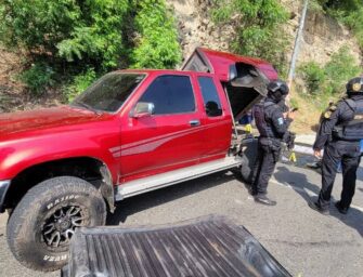 Incautan cocaína valorada en Q9.4 millones y capturan a cuatro