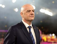 FIFA enfrenta críticas por plan para abrir torneos al capital privado