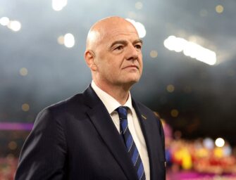 FIFA enfrenta críticas por plan para abrir torneos al capital privado