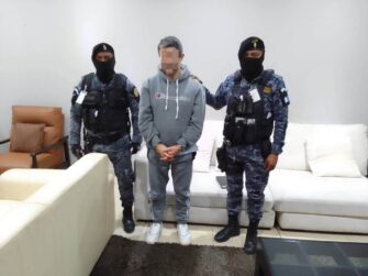 Guatemala extradita a dos sindicados hacia EE. UU. y España