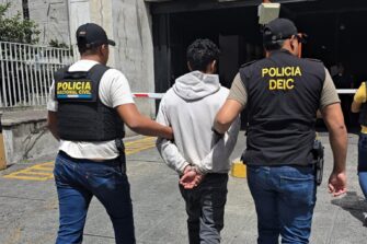 Capturan a 29 presuntos extorsionistas y robacarros en operativos