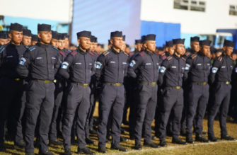 Aspirantes a agentes de la PNC recibirán beca y Q1 mil 200 mensuales