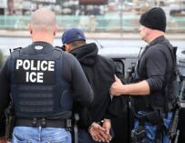 EE. UU. alcanza máximo de arrestos de migrantes durante mandato de Trump