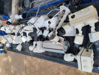 PNC desinstala 19 cámaras clandestinas en Amatitlán