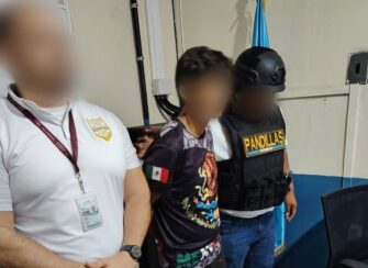 Expulsan de Guatemala a pandillero buscado en El Salvador