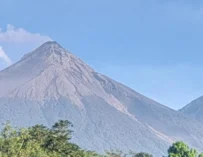 Volcán de Fuego retorna a parámetros normales tras 50 horas de actividad