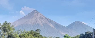 Volcán de Fuego retorna a parámetros normales tras 50 horas de actividad