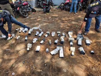 Retiran cámaras instaladas irregularmente en tres colonias de zona 21 de Guatemala