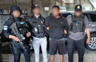 Incautan Q1.5 millones durante allanamientos contra estructuras de la ms