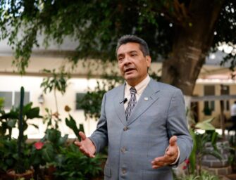 Edwin Castellanos asume como nuevo ministro de Ambiente (MARN)