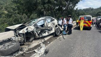 Dos personas resultan heridas en accidente en la bajada de Villalobos