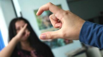 Lenguas de señas: un derecho que busca mayor reconocimiento