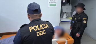 Dos presuntos motoladrones resultan heridos tras enfrentamiento con PNC