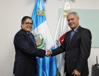 Axel Pérez asume la Superintendencia de Telecomunicaciones