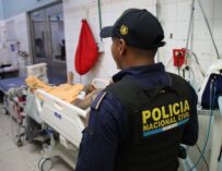 Adolescente de 17 años resulta herido tras disparar contra policías