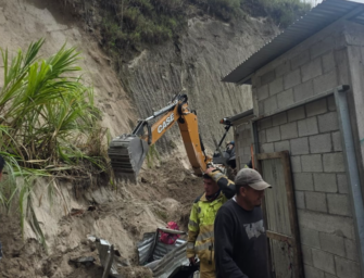 Dos niñas mueren por derrumbe que soterró una vivienda en Joyabaj