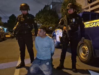 PNC abate a presunto robacarros y captura a su cómplice en zona 11